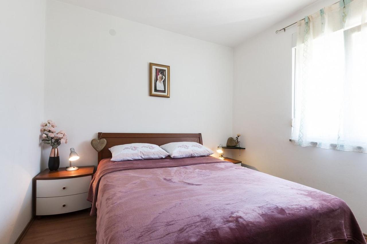 Apartment Carmen Пула Екстер'єр фото