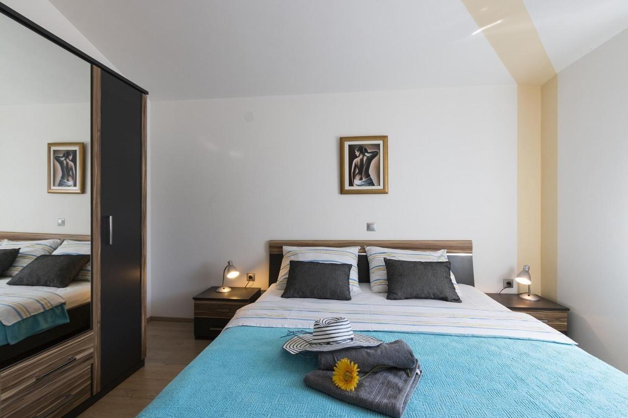 Apartment Carmen Пула Екстер'єр фото