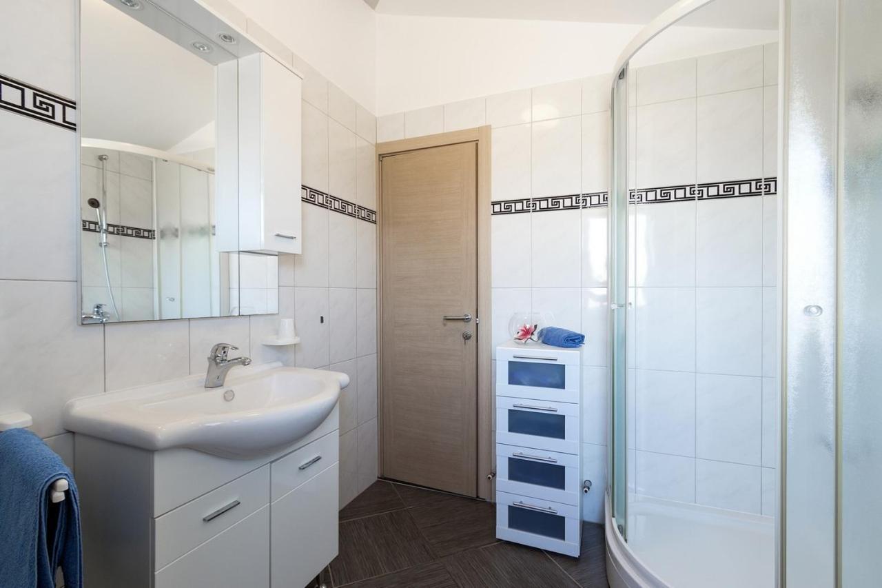 Apartment Carmen Пула Екстер'єр фото
